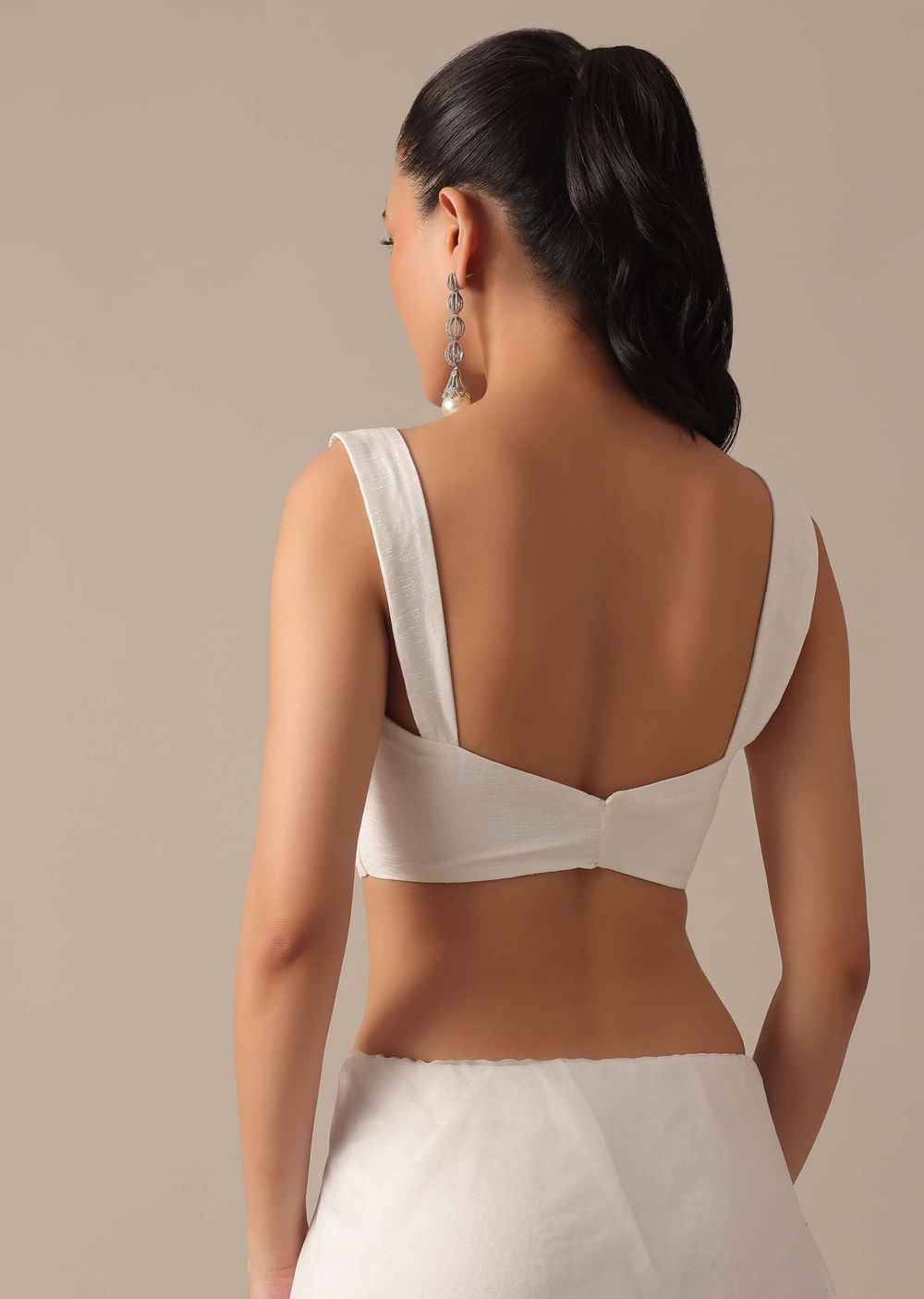 White Organza Saree With Unstitched Blouse Piece