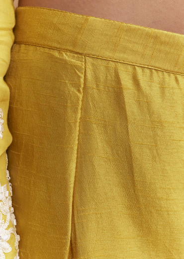 Yellow Cotton Anarkali Suit With Delicate Resham Work Yellow Cotton Anarkali Suit With Delicate Resham Work