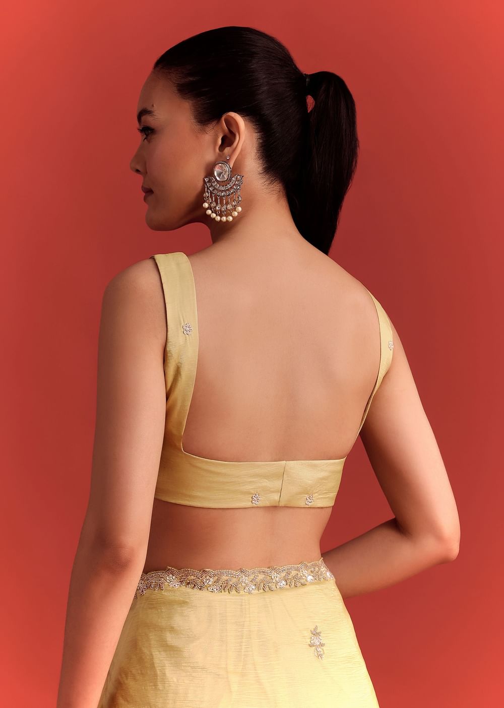 Yellow Crushed Tissue Saree With Cutdana Work
